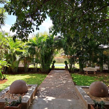 Lifestyle Corner Guesthouse Musina Extérieur photo