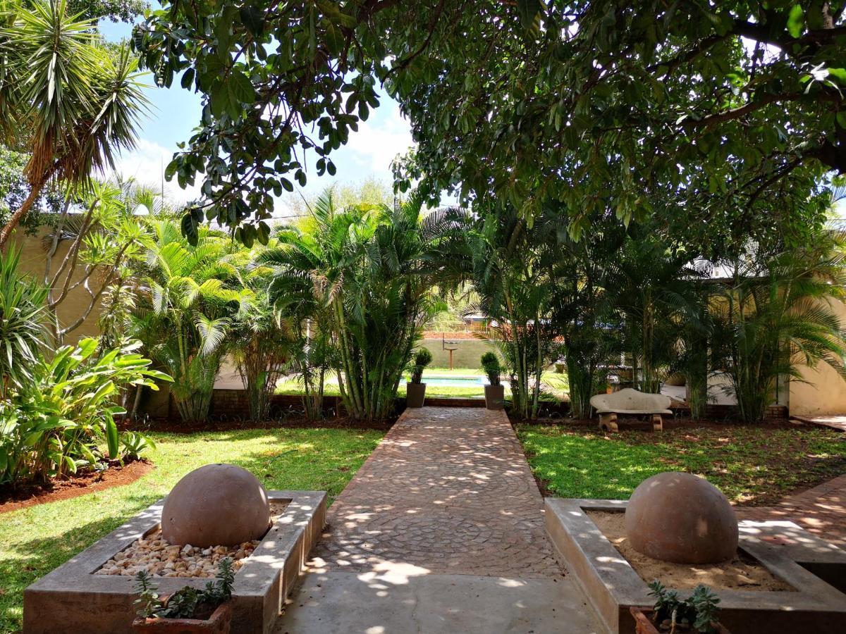 Lifestyle Corner Guesthouse Musina Extérieur photo