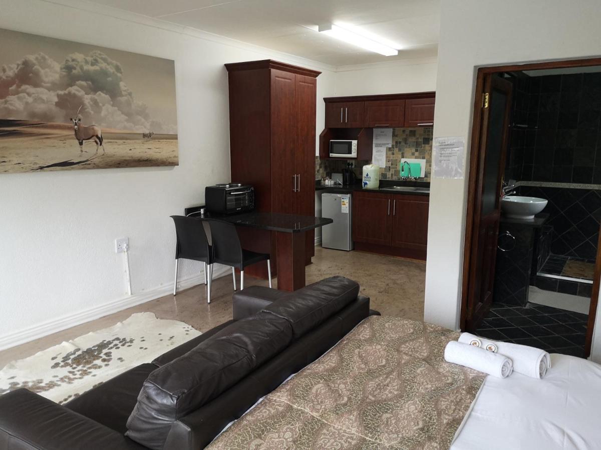 Lifestyle Corner Guesthouse Musina Extérieur photo
