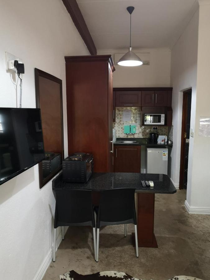 Lifestyle Corner Guesthouse Musina Extérieur photo